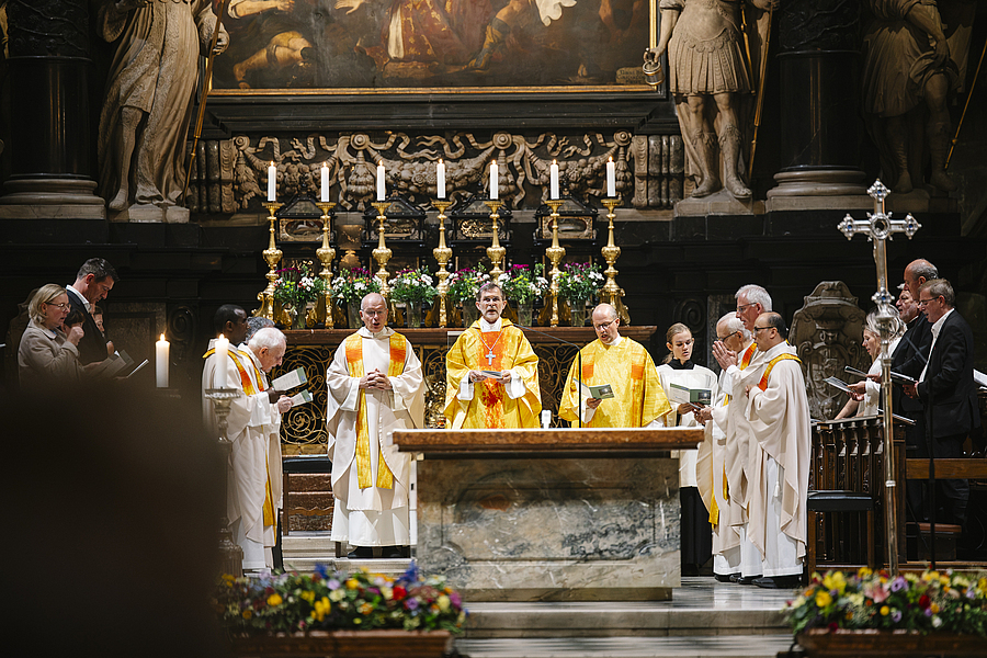 Am 17. September 2026 fand der traditionelle Gottesdienst der Wiener Ordensspitäler im Stephansdom statt. Geleitet wurde er diesmal vom Wiener Erzbischof Josef Grünwidl.
