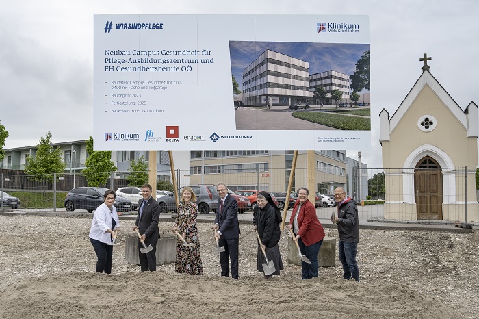 Spatenstich Campus Gesundheit (v.l.n.r.): MMag. Bettina Schneebauer, FHG OÖ, Welser Bgm. Dr. Andreas Rabl, LH-Stv. Mag. Christine Haberlander, Mag. Dietbert Timmerer, GF Klinikum Wels-Grieskirchen, Sr. Franziska Buttinger, GF Klinikum Wels-Grieskirch