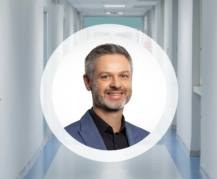 Ethikpionier: Hans-Georg Hausmann ist die erste Pflegeperson in Österreich, die mit der höchsten Zertifizierungsstufe als Trainer für Ethikberatung im Gesundheitswesen ausgezeichnet wurde.