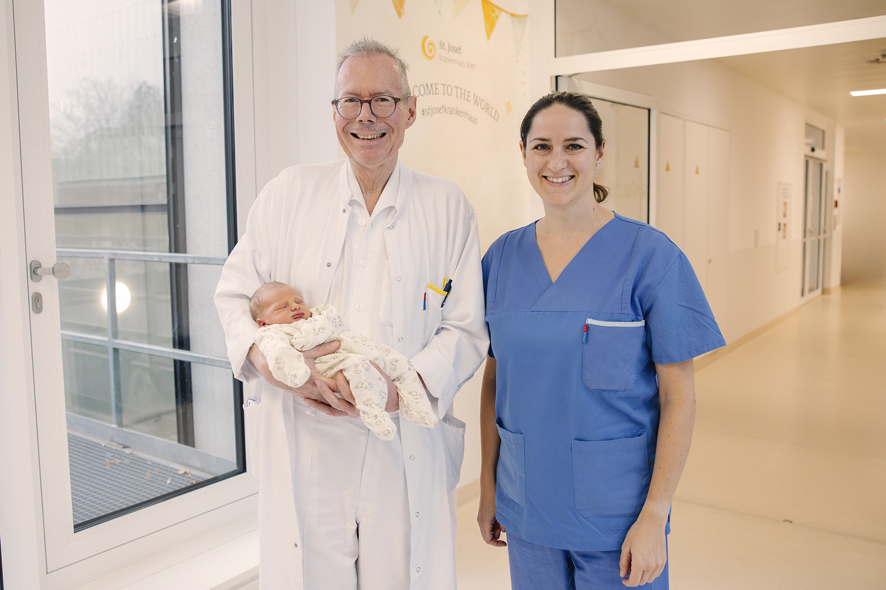 Primarius Andreas Brandstetter mit der leitenden Hebamme Irene Richter