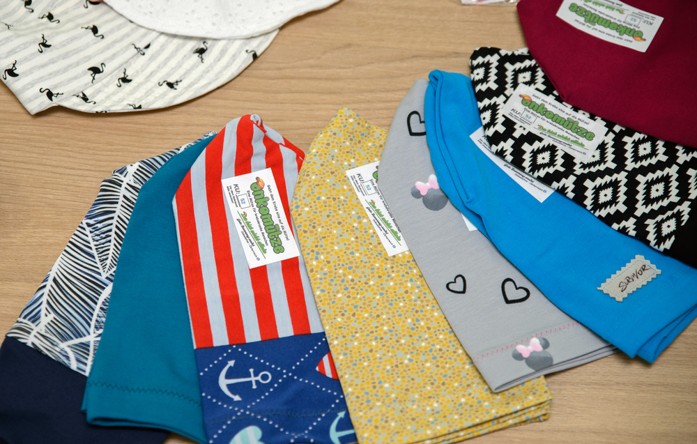 Onkomützen / KRANKENHAUS ST.JOSEF BRAUNAU, EVANGELOS VLASOPOULOS Onkomützen